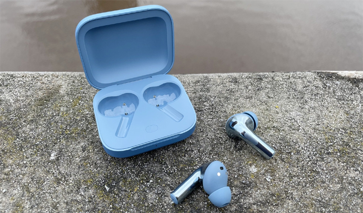 Wireless Earbuds for Phone Calls
